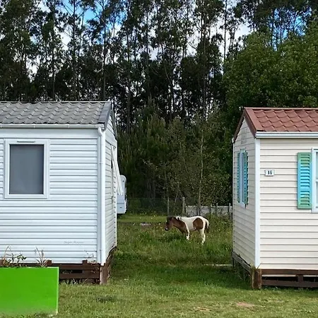 Aldeamento Turístico Bumgalow 5x Pataias