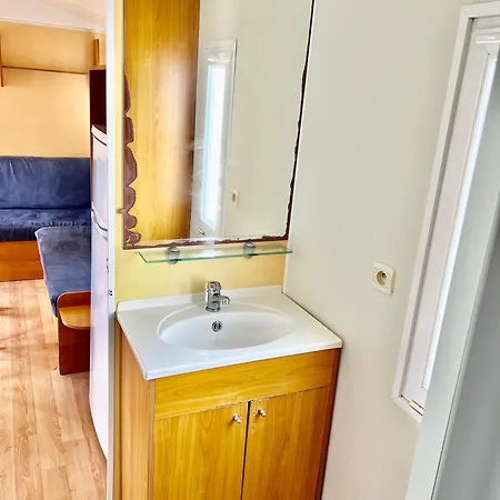 Aldeamento Turístico Bumgalow 5x Pataias